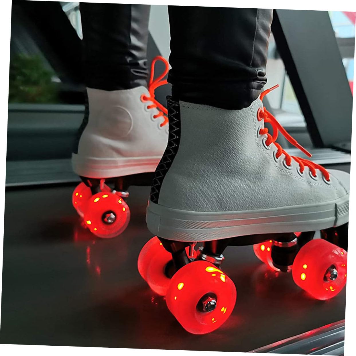 Ruote Pattini per Roller Skate 4 Pezzi in Pu Rosse, Luci Flash | Pattini a Doppia , Pratica Quotidiana e Uso Indoor, Set Accessori LED Riduzione Attrito