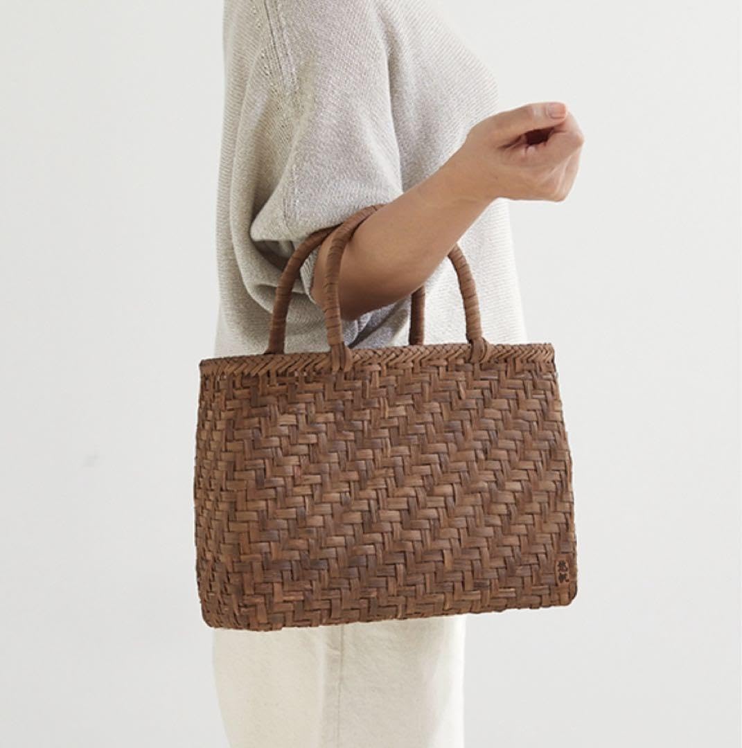 Amazon.co.jp: 国産 山葡萄 山ぶどう 悠帆ゆうはんさん作 焼印入 網代  