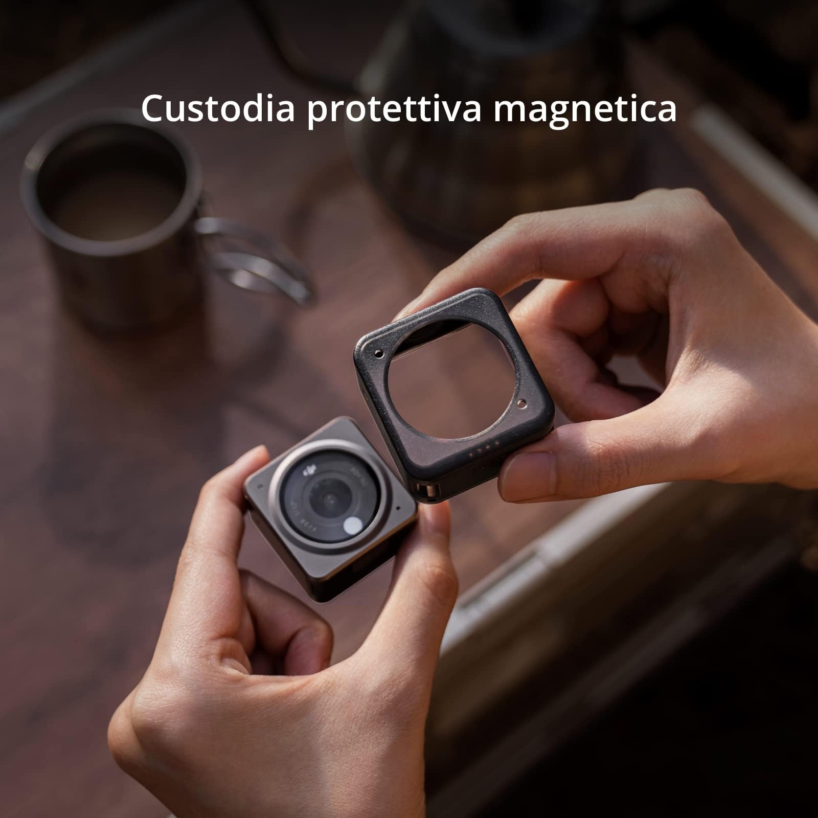 DJI Action 2 Power Combo (32GB), Action Cam con Modulo di Alimentazione, FOV di 155°, Supporti Magnetici, Tecnologia di Stabilizzazione