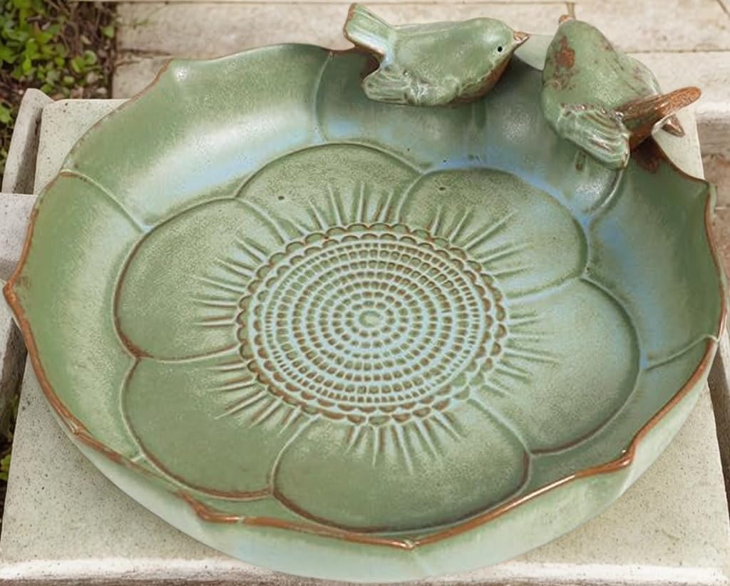 Heavy-Duty Outdoor Garden Decor, Dual-Use Water Basin & Feeder for Wild Birds, Easy-Clean Glazed Surface