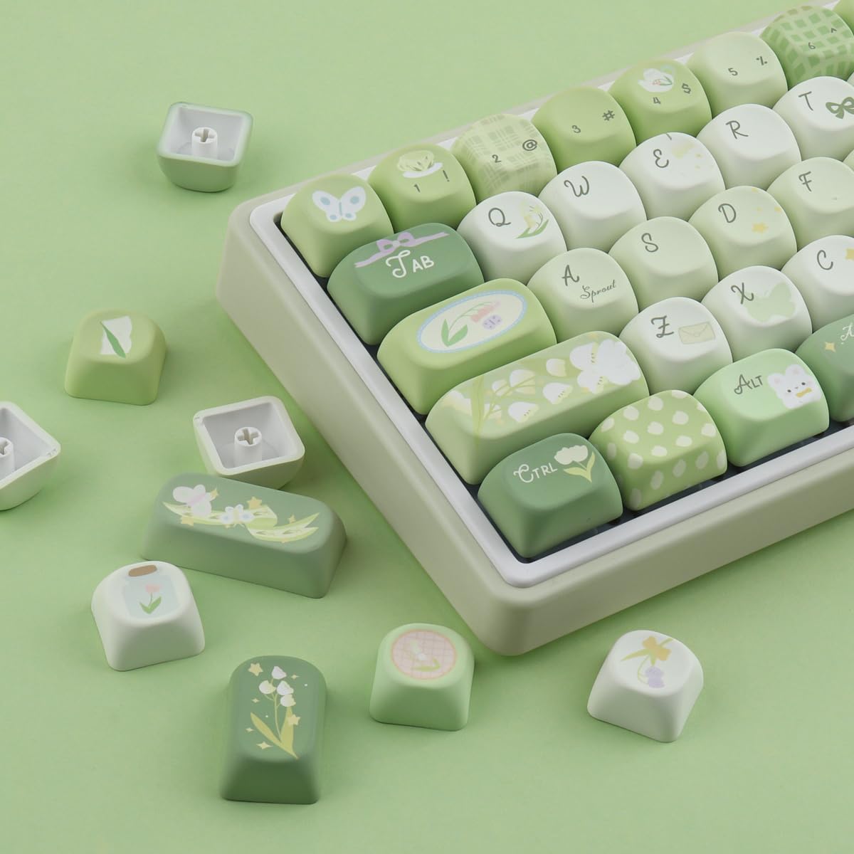 PBT Keycaps 134 Keys MOA Profile Cute Keycaps Dye-Sublimation Green Bunny Keycap Custom Keycap Set for Cherry Gateron MX Swithes Mechanical Keyboards