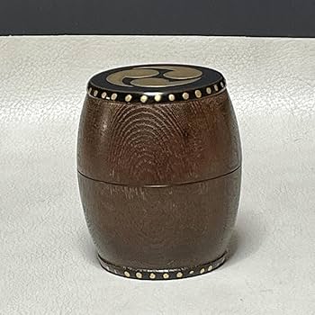 Amazon.co.jp: 棗 太鼓茶器 和田寿峰 共箱 木製 漆塗 巴紋 蒔絵