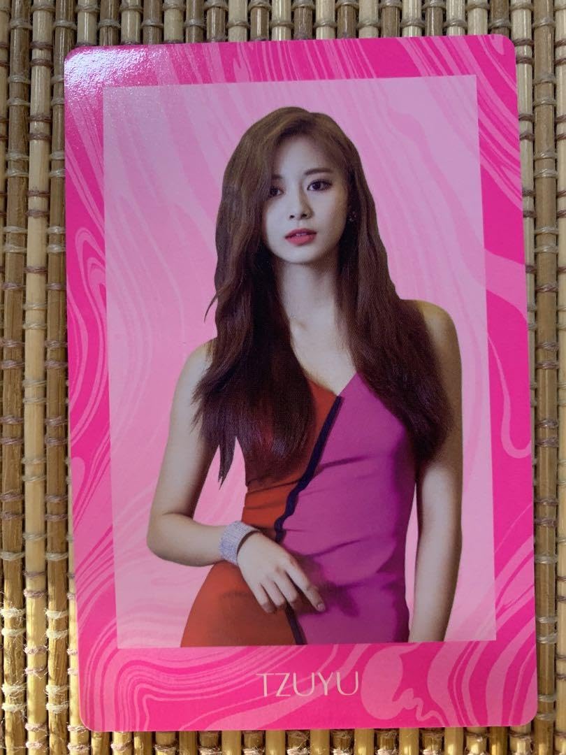 Amazon.co.jp: TWICE ツウィ Fancy トレカ ピンク ふぁんしー