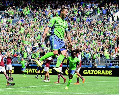MLS Clint Dempsey Seattle Sounders 2014 Action Photo (Size: 8" x 10")