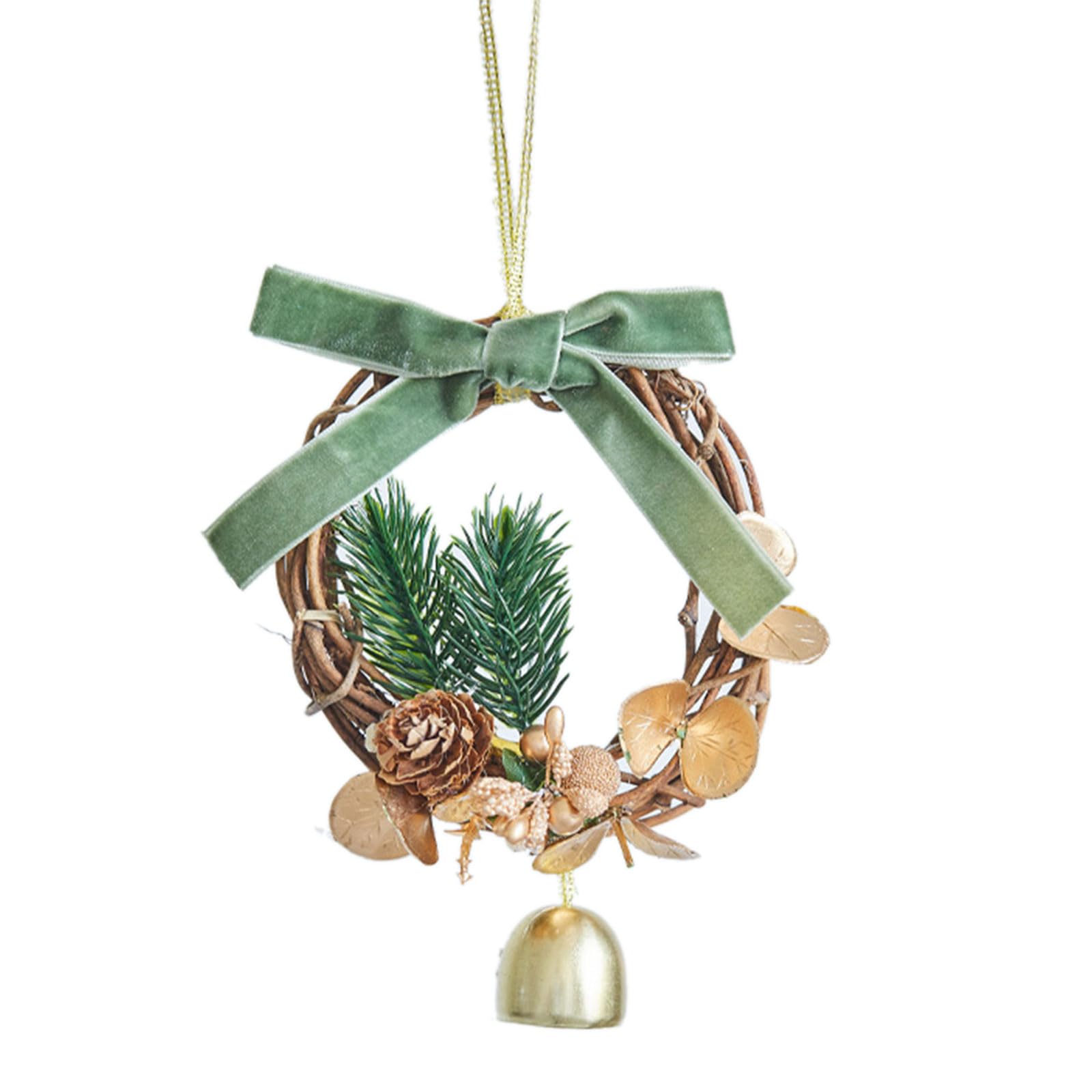 Tsophreniq Christmas Wreath Decoration for Window Display Create Festive Atmospheres with Exquisite Craftsmanship for Holiday Suitable for All Christmas Enthusiasts