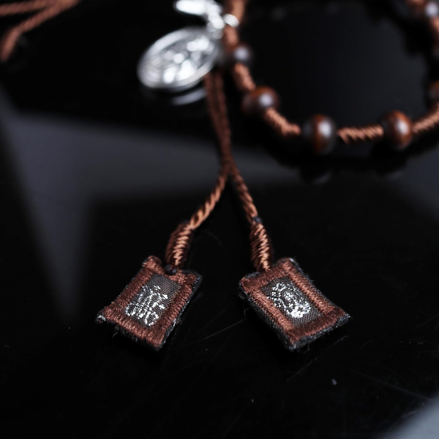 Needzo Brown Scapular Rosary Bracelet, Adjustable Jewelry Accessory, Catholic Gifts, 7.5 Inches - Image 3