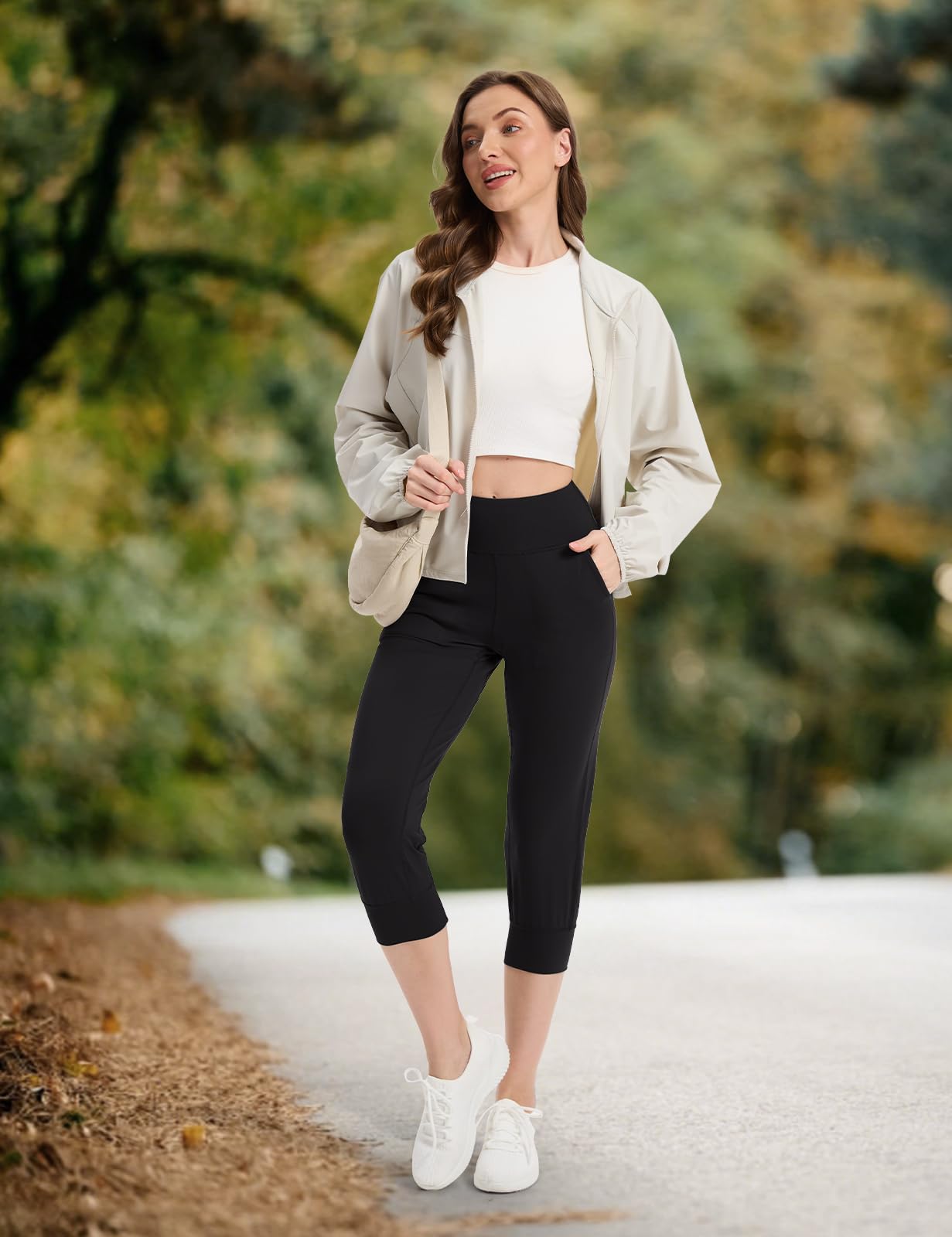 MOVE BEYOND Pantalon et Pantacourt de Sport Jogging Femmes avec 4 Poches Sport Yoga Gym Joggeur