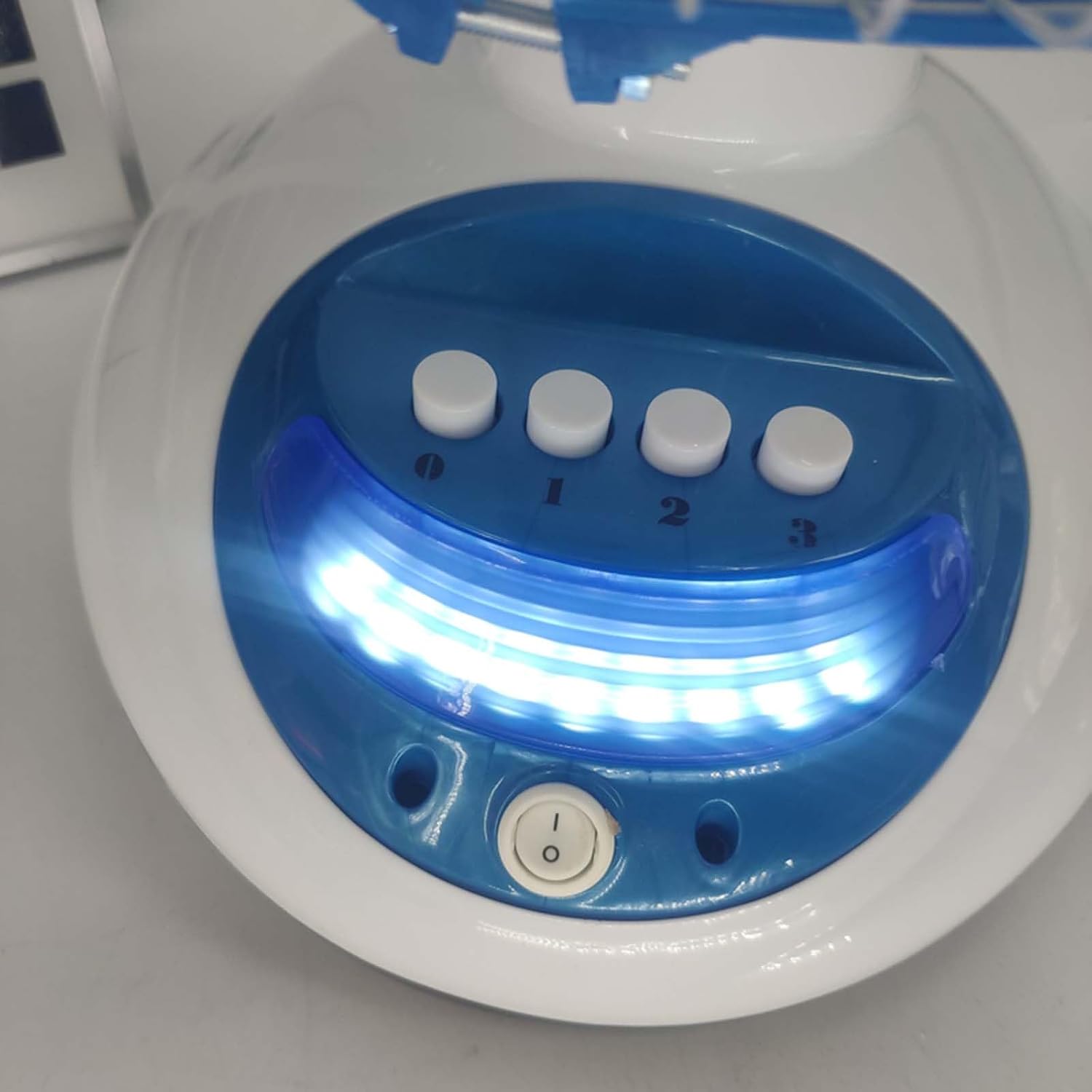 Self-contained Night Light Solar Outdoor Fan 3-Speed Wind Speed Adjustable Floor Fan 5 Fan Wide-Angle Air Camping Fan Floor/Desktop Dual-Purpose Floor Fan Lasts for 7-9 Hours