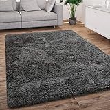 clean polyester shaggy rug Das Material besteht zu 100 % aus Polyester und die Florhöhe beträgt 70 mm mit einem Gewicht von 2.800 g/qm - Es ist schadstoffgeprüft nach STANDARD 100 by OEKO-TEX und außerdem pflegeleicht und Fußbodenheizungen geeignet