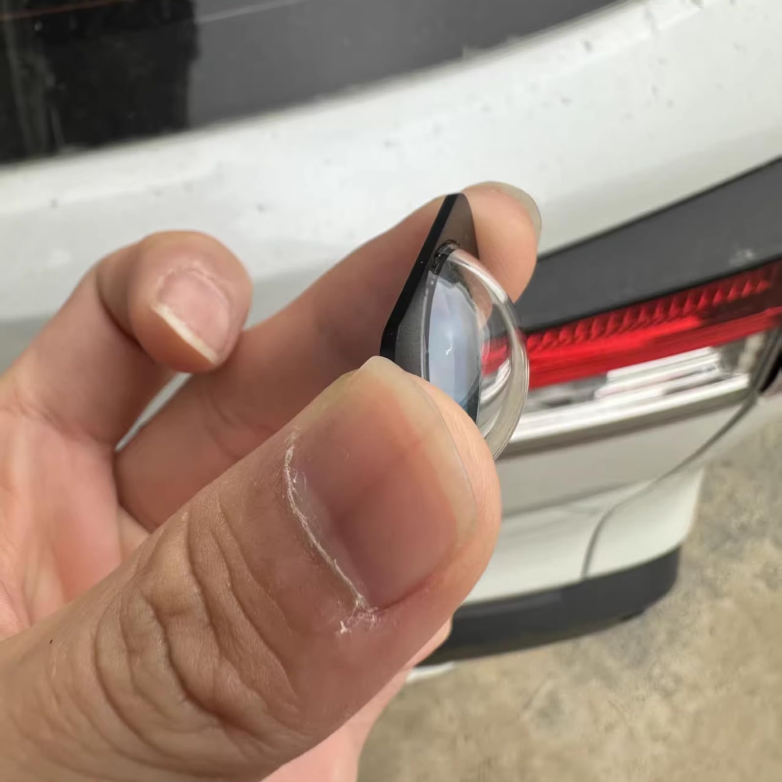 Protezione per obiettivo fotocamera anteriore per Tesla Model Y Model 3 2025-2026, copertura paraurti anteriore in vetro temperato, resistente a graffi e cadute, HD trasparente, facile da installare
