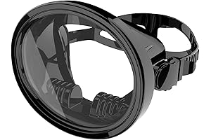 Diving Mask: Clear Underwater Vision with Anti-Fog Protection