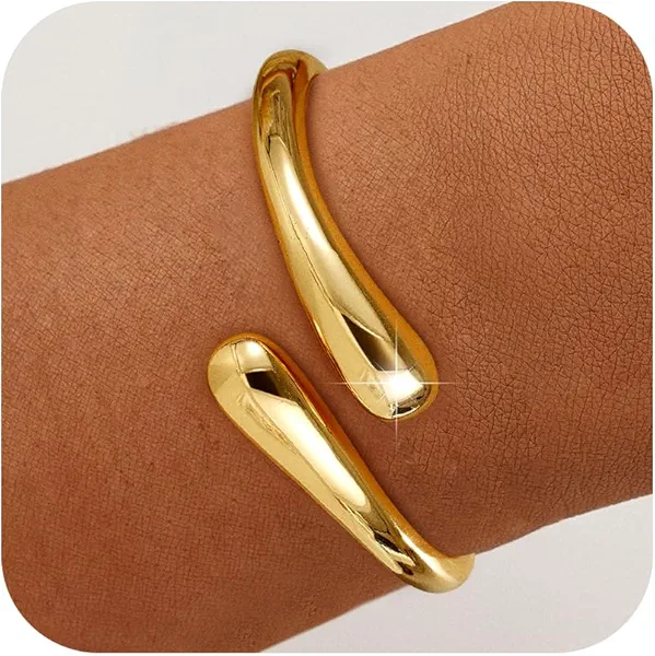 Eaciy Gold Bracelets for Women Trendy - 14K Gold Plated Bangle Bracelet Chunky Adjustable Twist Cuff Gold Bracelet Non Tarnish Waterproof Jewelry for Women Gifts