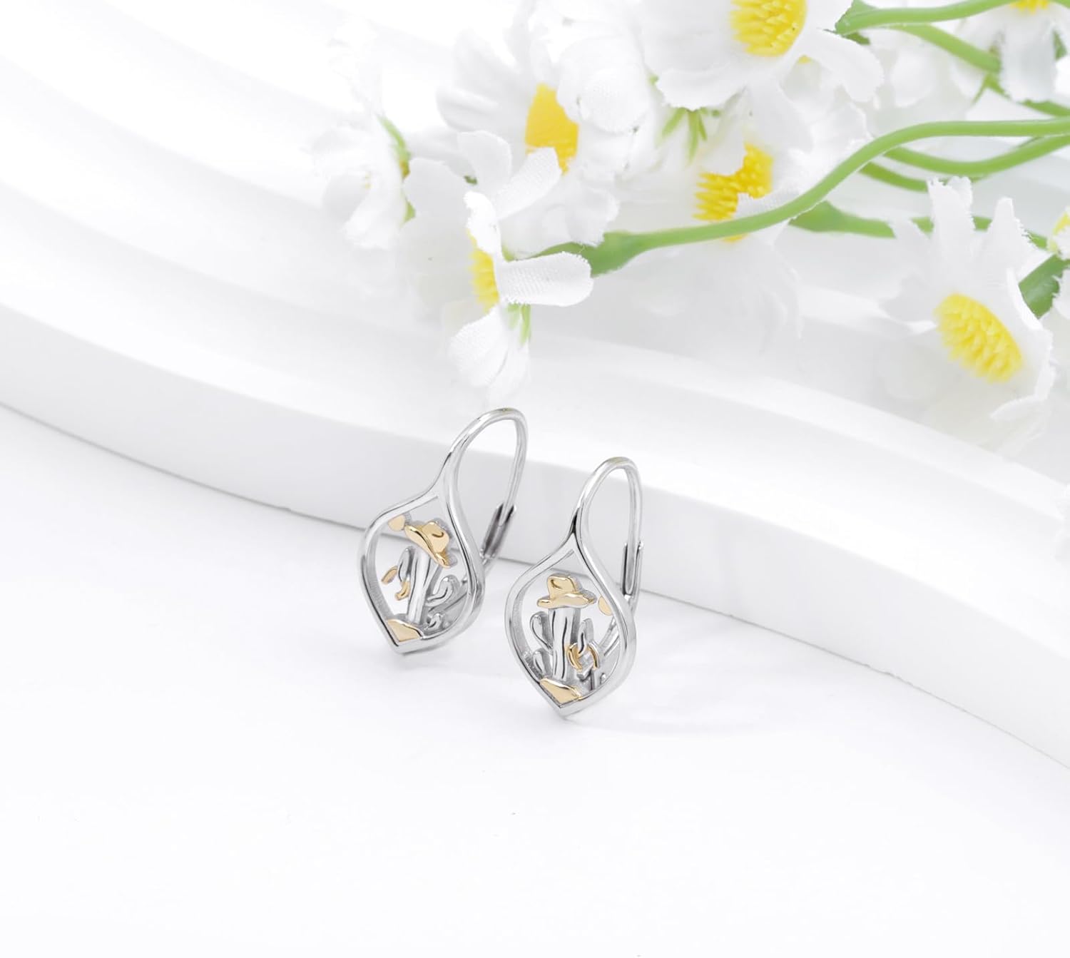 Western Cactus Leverback Earrings for Women - 925 Sterling Silver Cactus Earring Hypoallergenic Western Cactu Leverback Earrings Fun Cactu Plant Jewelry Gift for Cowgirl daughter