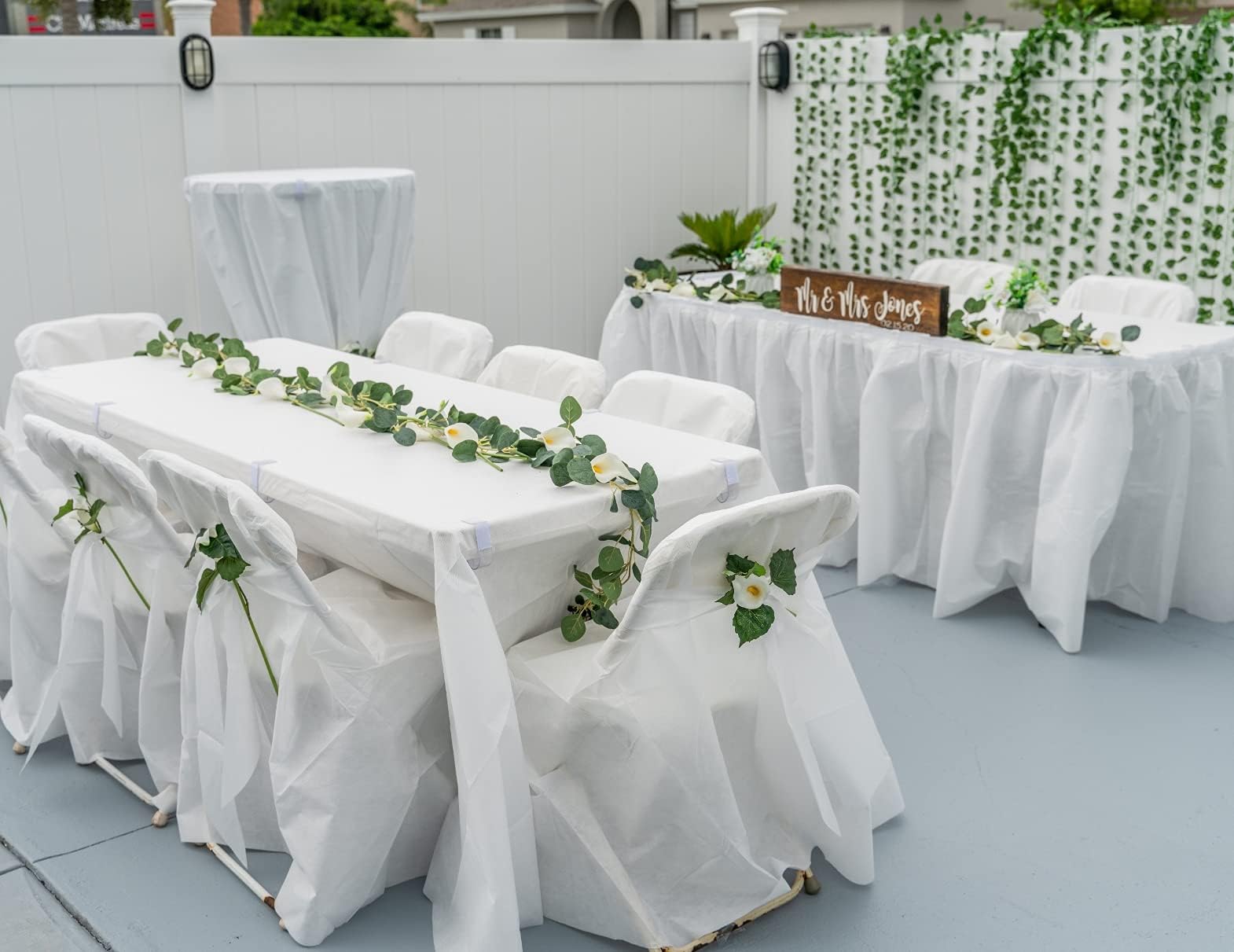Joyfull Linen-Look Table Skirt, Disposable