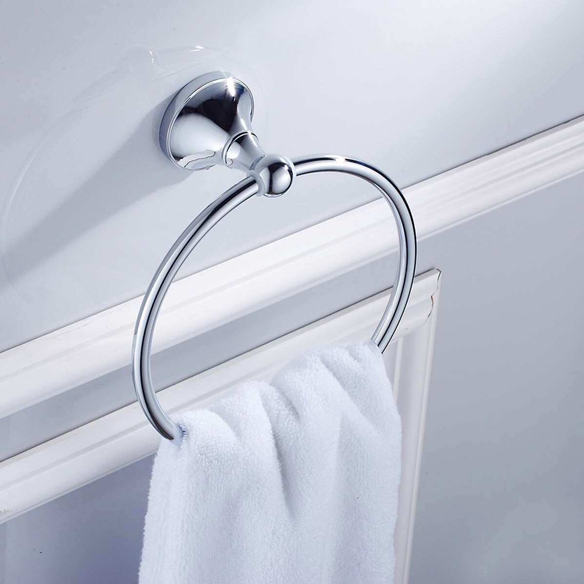 SHINEOFI Portasciugamani Rotondo in Ottone Cromato, Anello Portasciugamani da Bagno Appeso, Resistente e Semplice per Bagno Domestico, Hotel, Scuole e Spazi Pubblici