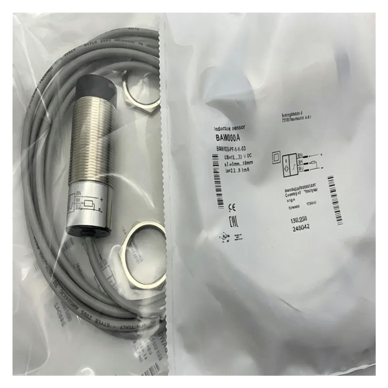 Capteur M18ME-UAC50B-BP03 à ultrasons cylindrique pour détection industrielle de précision
