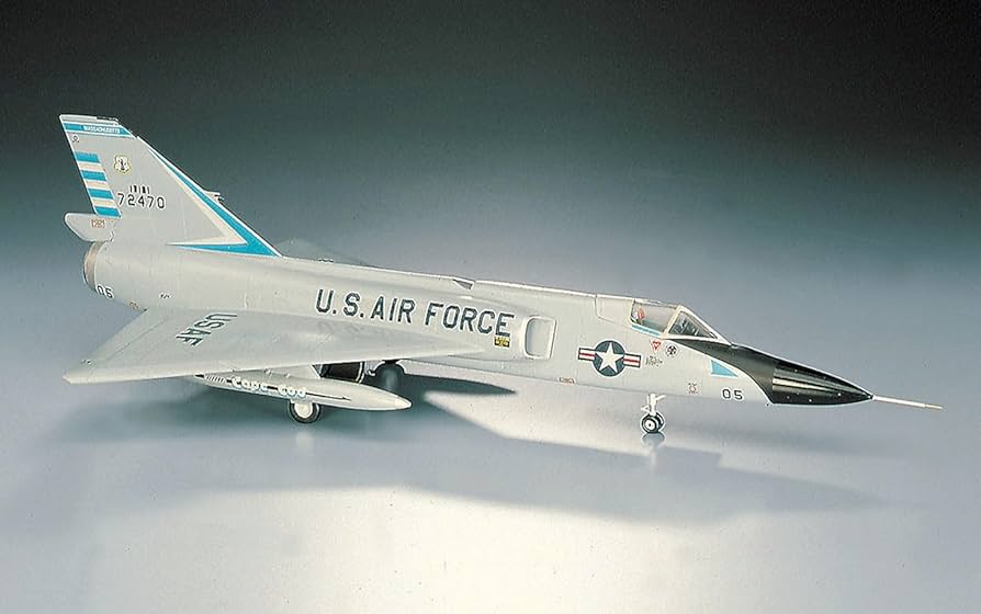 ★美品1/72 F-106A ダイキャストモデル★箱付き！ Amazon.com: Hasegawa HAC11 1:72 Scale F-106A Delta Dart Model