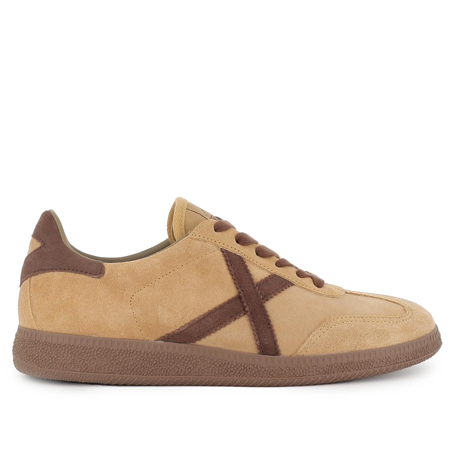 Munich - Barru 8290180 Camel para: Hombre Color: Camel Talla: 43