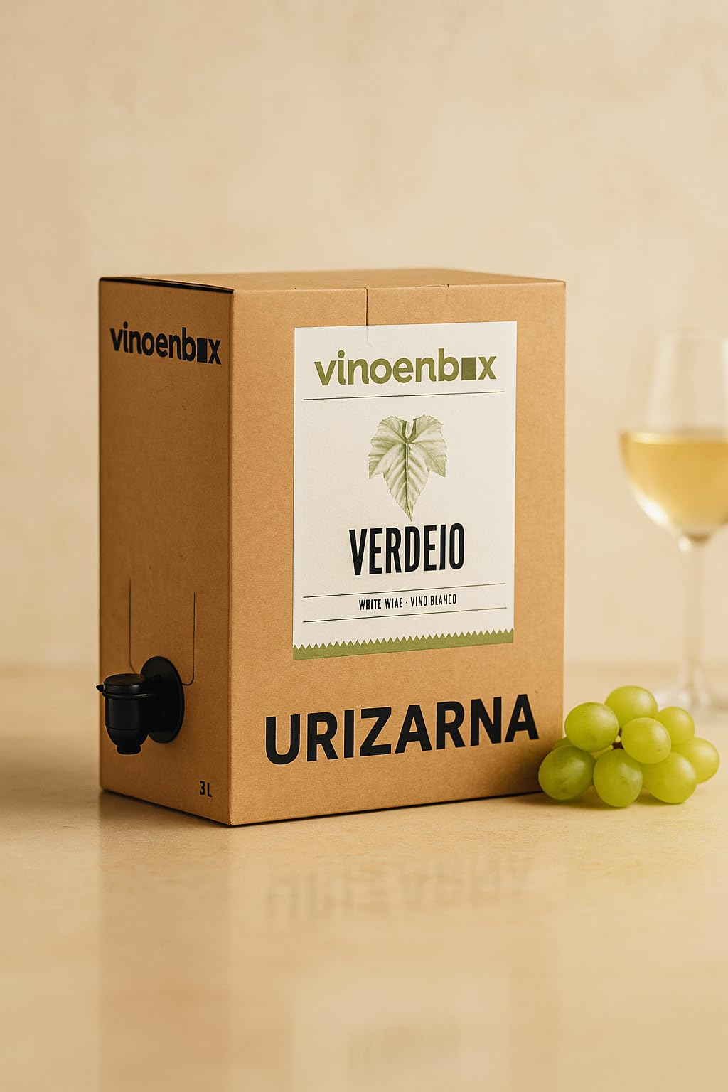Vinoenbox – Vino blanco Verdejo Bag in Box 15 Litros | Caja de vino con grifo, Conservación óptima, práctico y sostenible, Perfecto para consumo diario (equivale a 20 botellas)