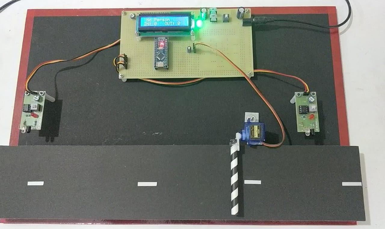 VIGYANICS Smart Bridge-Pedestrian Control Project - School/College Educational Project