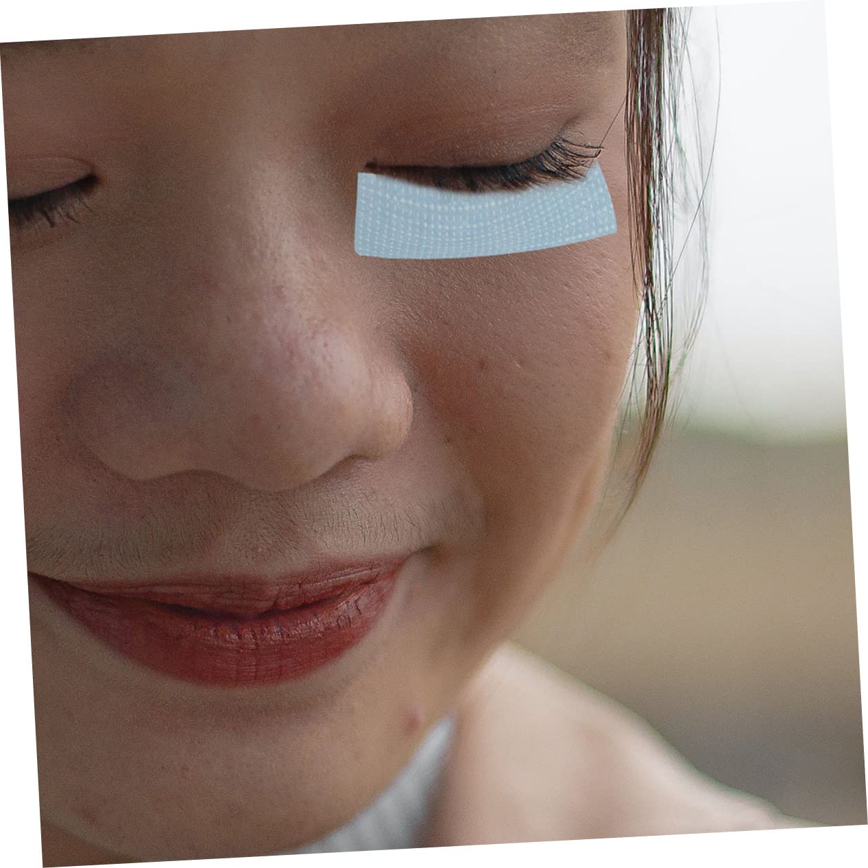 FOMIYES Eyelash Extension Tape for DIY Cuttable Lash Tapes Adhesive Lash Grafting Tools Skin Safe