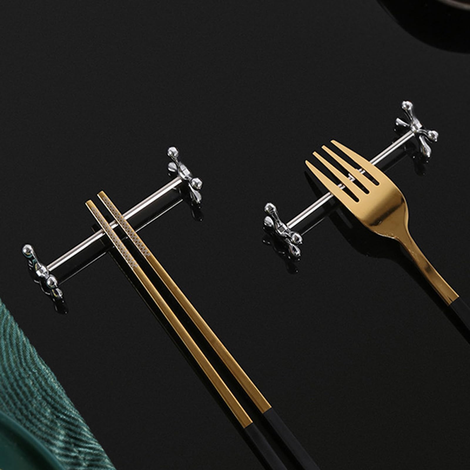 Repose-Baguettes, Support pour Baguettes de Restaurant en Acier Inoxydable, réutilisable, avec Couteau de Table et Support pour Couverts Chinois.
