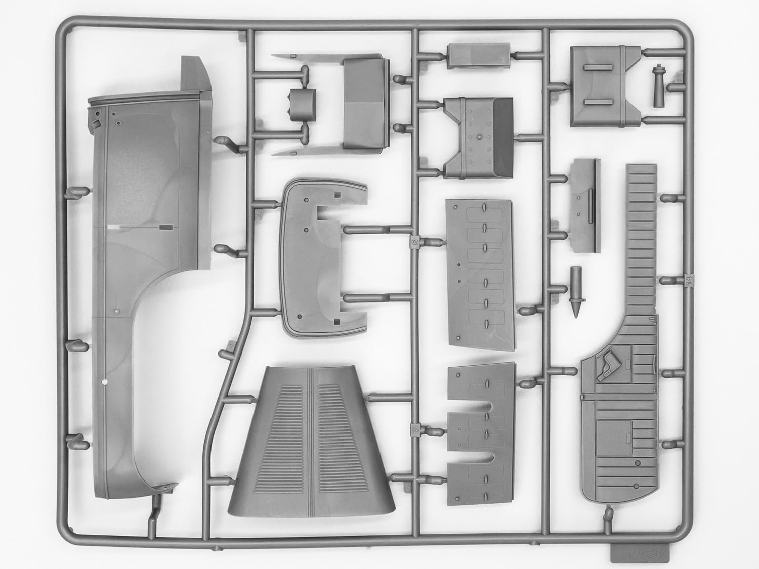ICM 24012 – 1/24 Mercedes Tipo G4, Aperto Esecuzione, Gioco