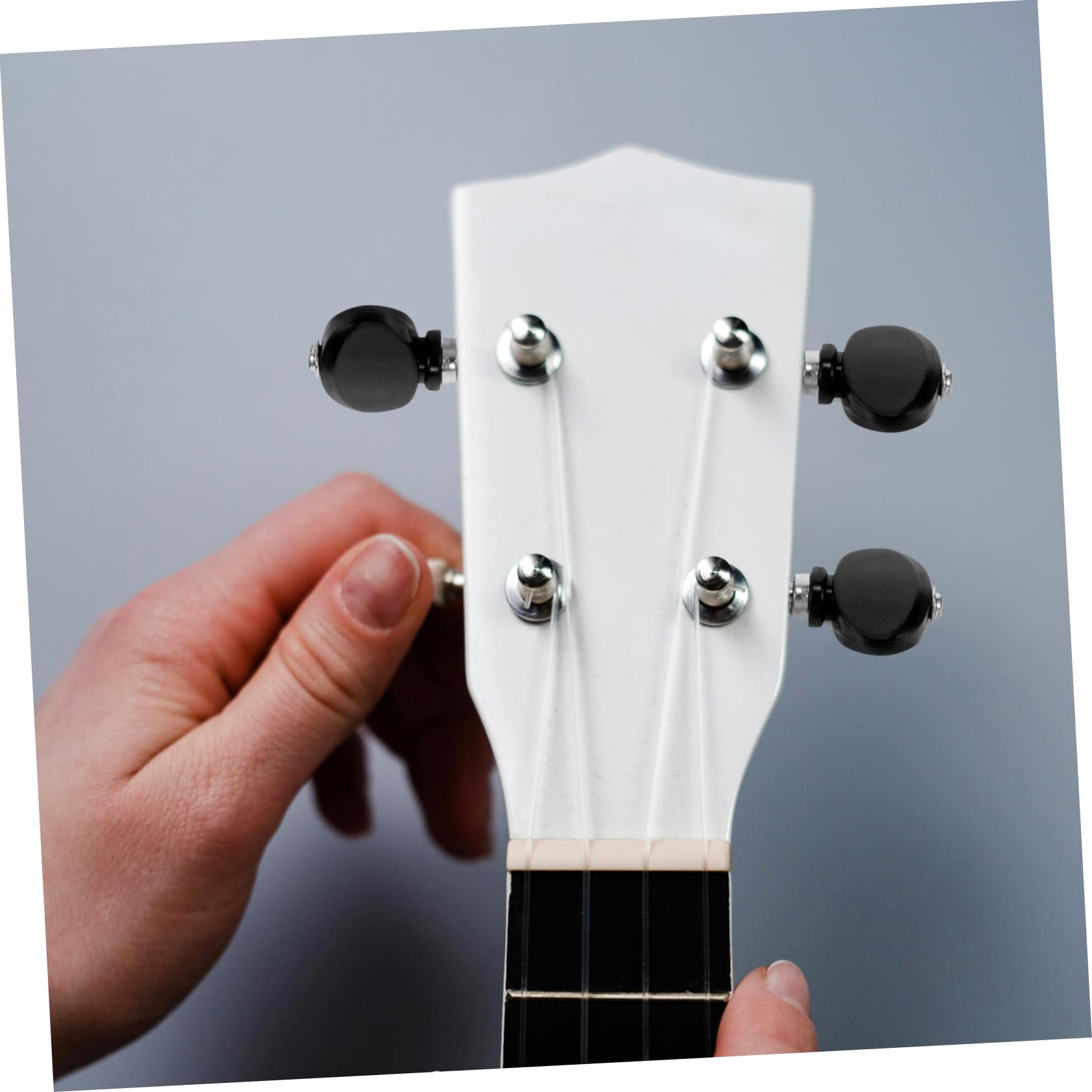 BESTonZON 16pezzi Piroli Per Ukulele Facile e Preciso Per Strumenti Musicali Accessori Per Ukulele Soprano e Principianti