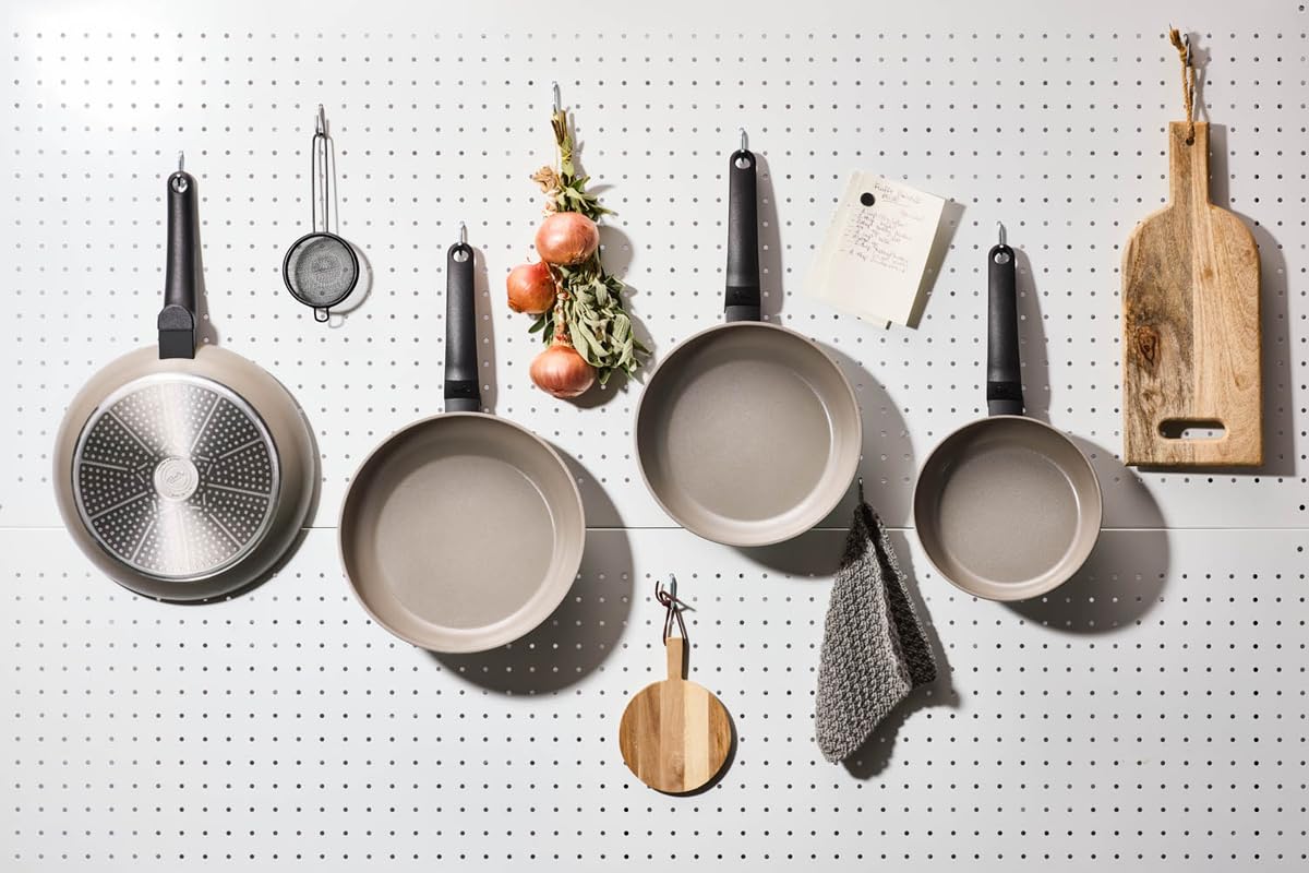 Fissler Ceratal® Evo Classic Pfanne (28 cm, Warmgrau) – Made in Germany, Keramikpfanne hergestellt ohne PFAS/PTFE, CookStar® Boden, Induktion