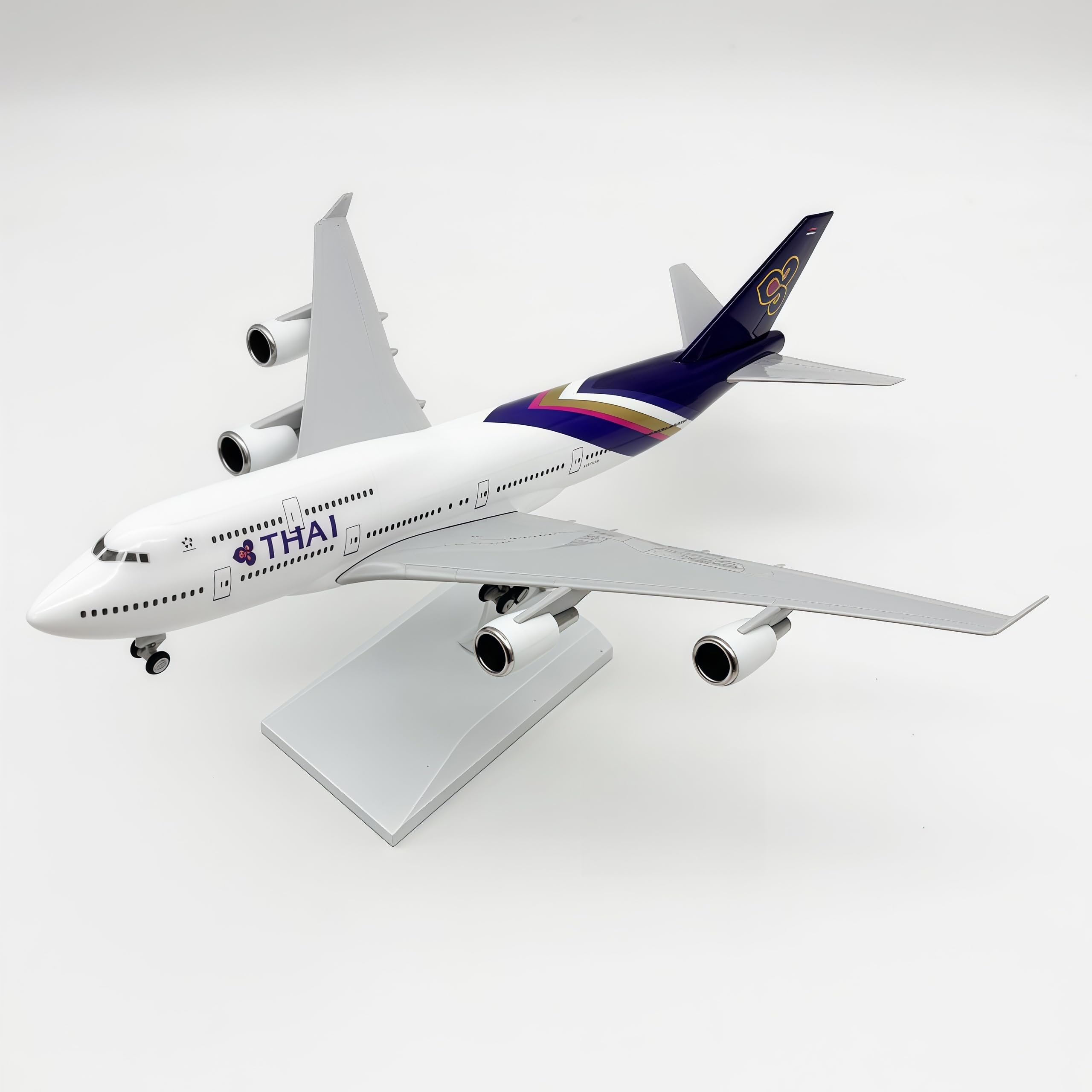 LGSRSNXHTX 30cm Model Plane 1/200 Diecast Metal Airplane Model Thai B747 with Stand Aircraft Collectible for Aviation Enthusiasts,Desktop Decor Gift for Adult