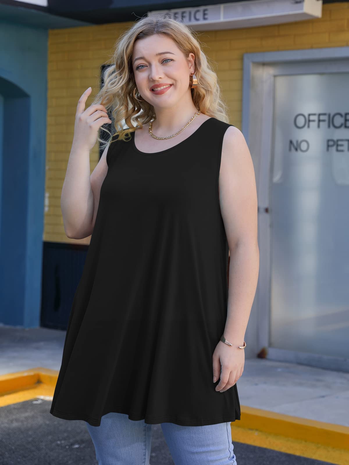 Women's Plus Size Summer Tunic Top – Loose Fit Short Sleeve T-Shirt To Wear With Leggings - View #3