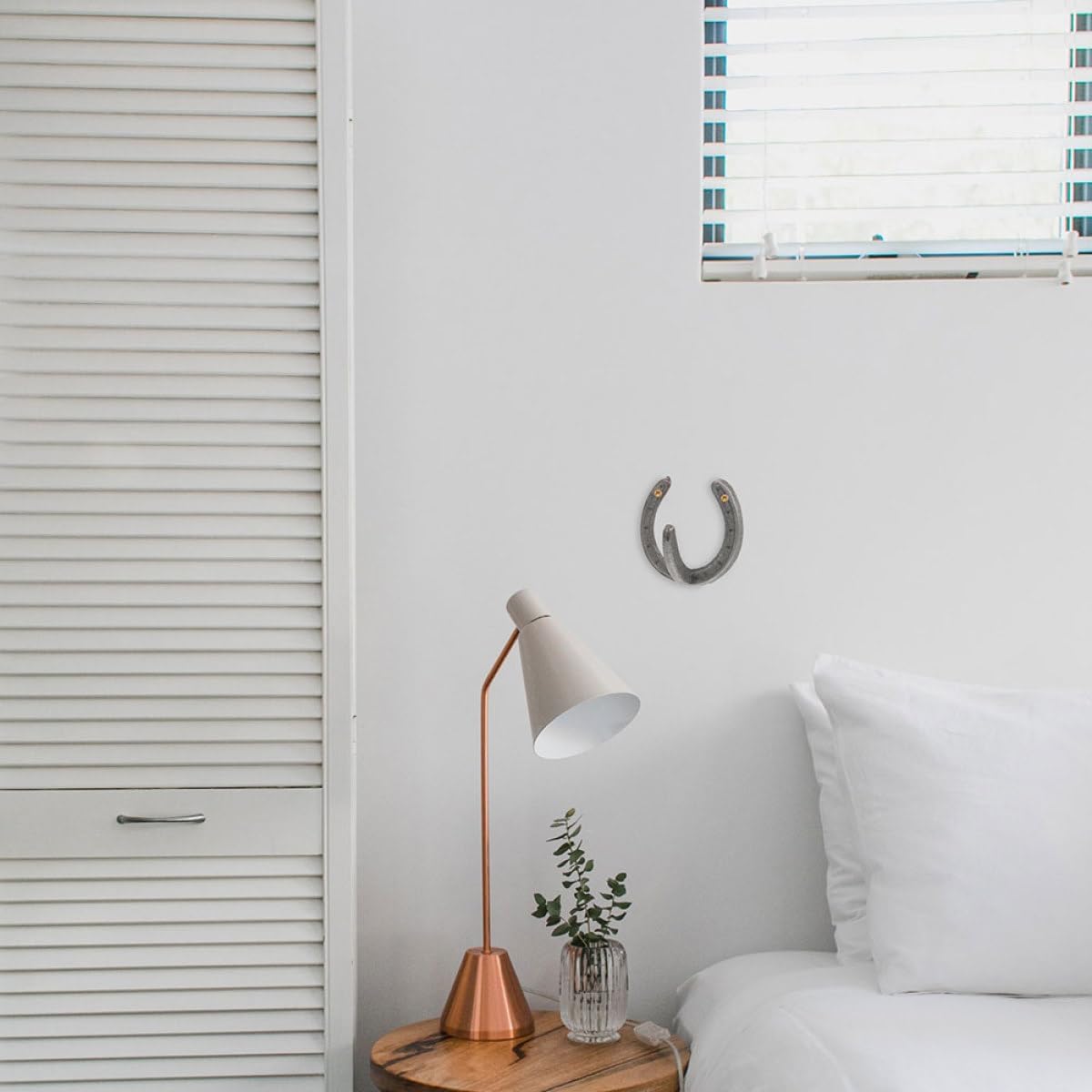 3pcs Cast Iron Horseshoe Wall Hooks Decorative Storage Holder Hangers Gray Metal Utility Hooks for Entryway Coat Rack Organizer