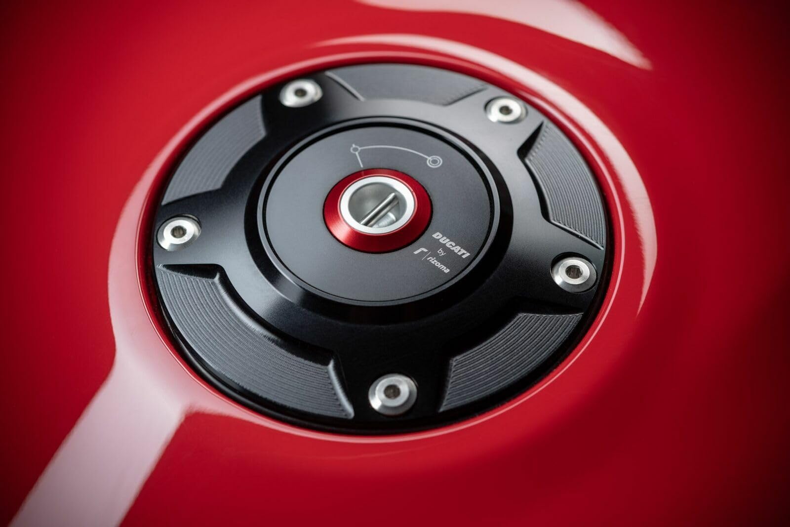 ドゥカティbyリゾマ】 燃料タンクキャップ【97780051BA】