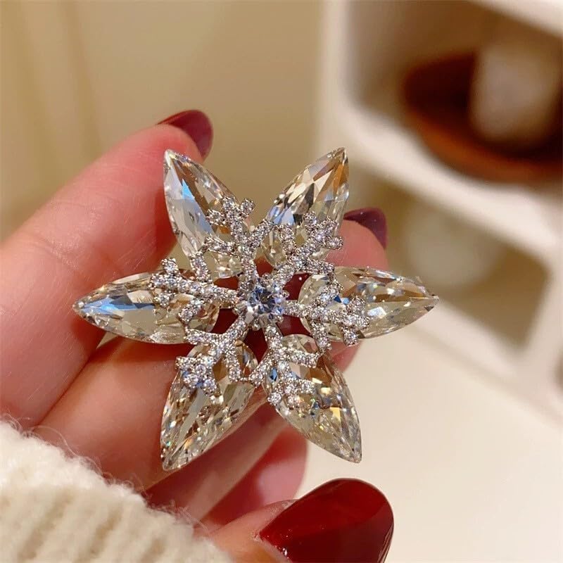 Image of Christmas Brooch Pins Crystal Christmas Tree Snowflake Jingle Bell Reindeer Enamel Brooches Holiday Party Gift for Women