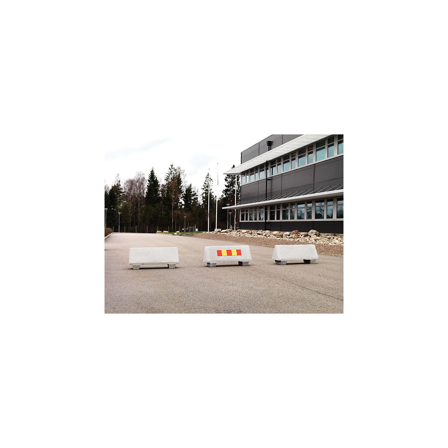 kaiserkraft | Beton-Absperrung | LxBxH 1090 x 390 x 465 mm, VE 2 Stk, grau, mit Loch