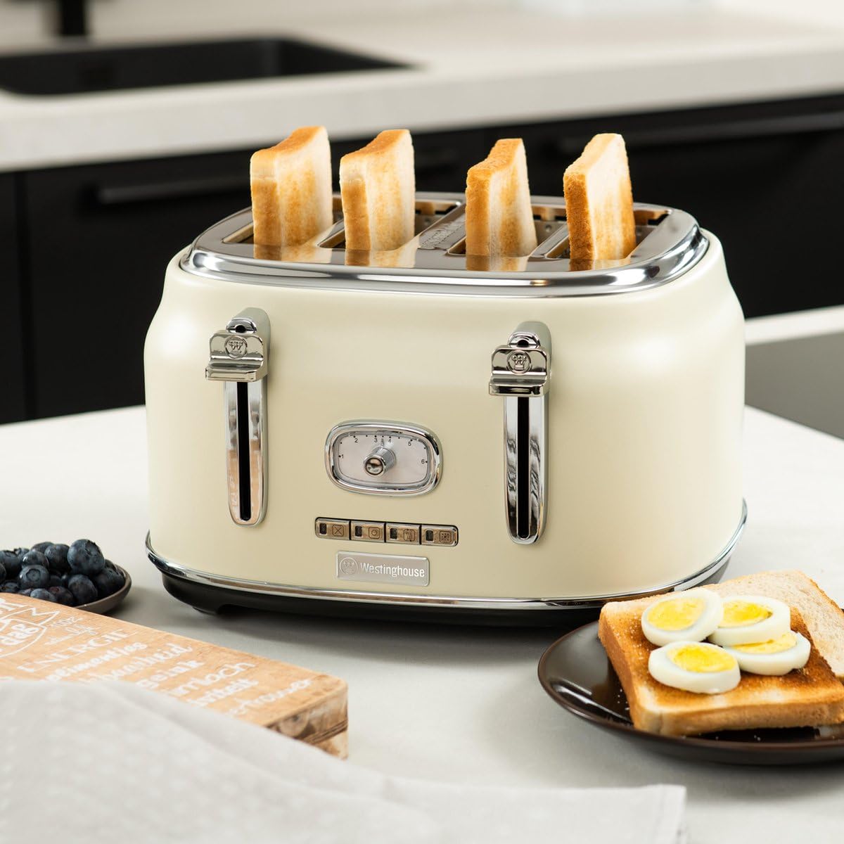 Westinghouse Retro toster z 4 kromkami, zdejmowana końcówka, 6 poziomów opalania, centrowanie chleba, funkcja rozmrażania, podgrzewanie i wyłączanie, kontrolka, biała rozszerzalna miska