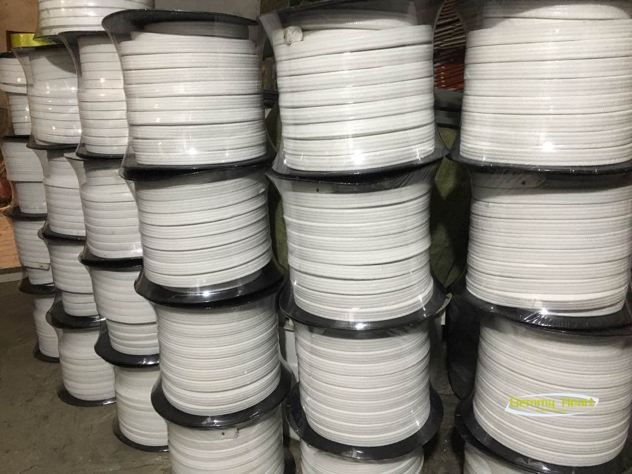 Gemmy Heart Stopfbuchspackung aus 100% reinem PTFE – 5 Meter kundenspezifische Ringdichtung for Schiffs- und Industriepumpen(10mm*10mm)