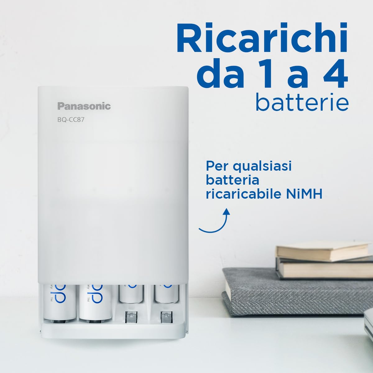 Eneloop SmartPlus Travel caricabatterie USB, per 1-4 batterie ricaricabili AA/AAA, 2.25 ore tempo di ricarica, 10 funzioni di sicurezza, 4 batterie Eneloop AA (2000 mAh) incluse