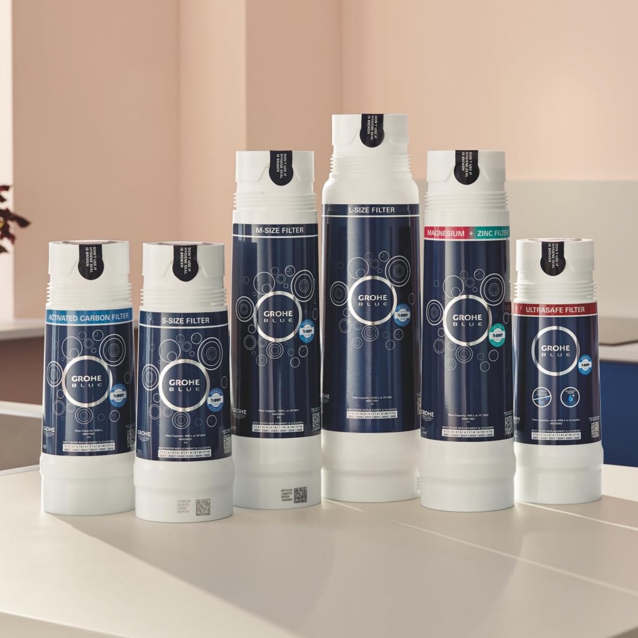 GROHE Blue Pure Minta Robinet de Cuisine avec Système de Filtration, Poignée Séparée pour Eau Filtrée, Mousseur Extractible, Bec Haut, Chromé, 30601000 (Import Allemagne)