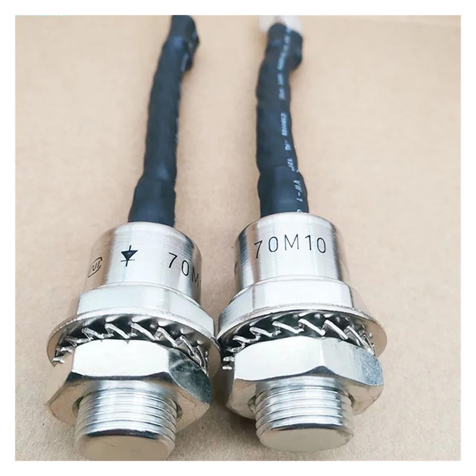 XDDQWSWA 1PCS 70M10 Thyristor Diode