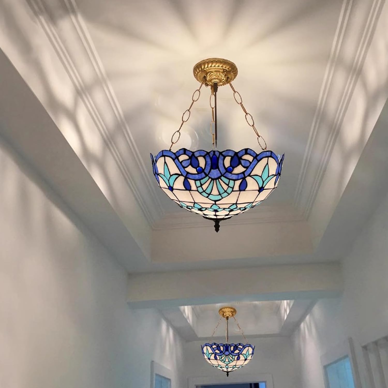 16 Inch Tiffany Lamp Shade Replacement, 40 cm Stained Glass Baroque Lampshades Only with Cap, Suitable for Use with Table Lamp Floor Lamp Hanging Pendant lamp Ceiling Fixture,White