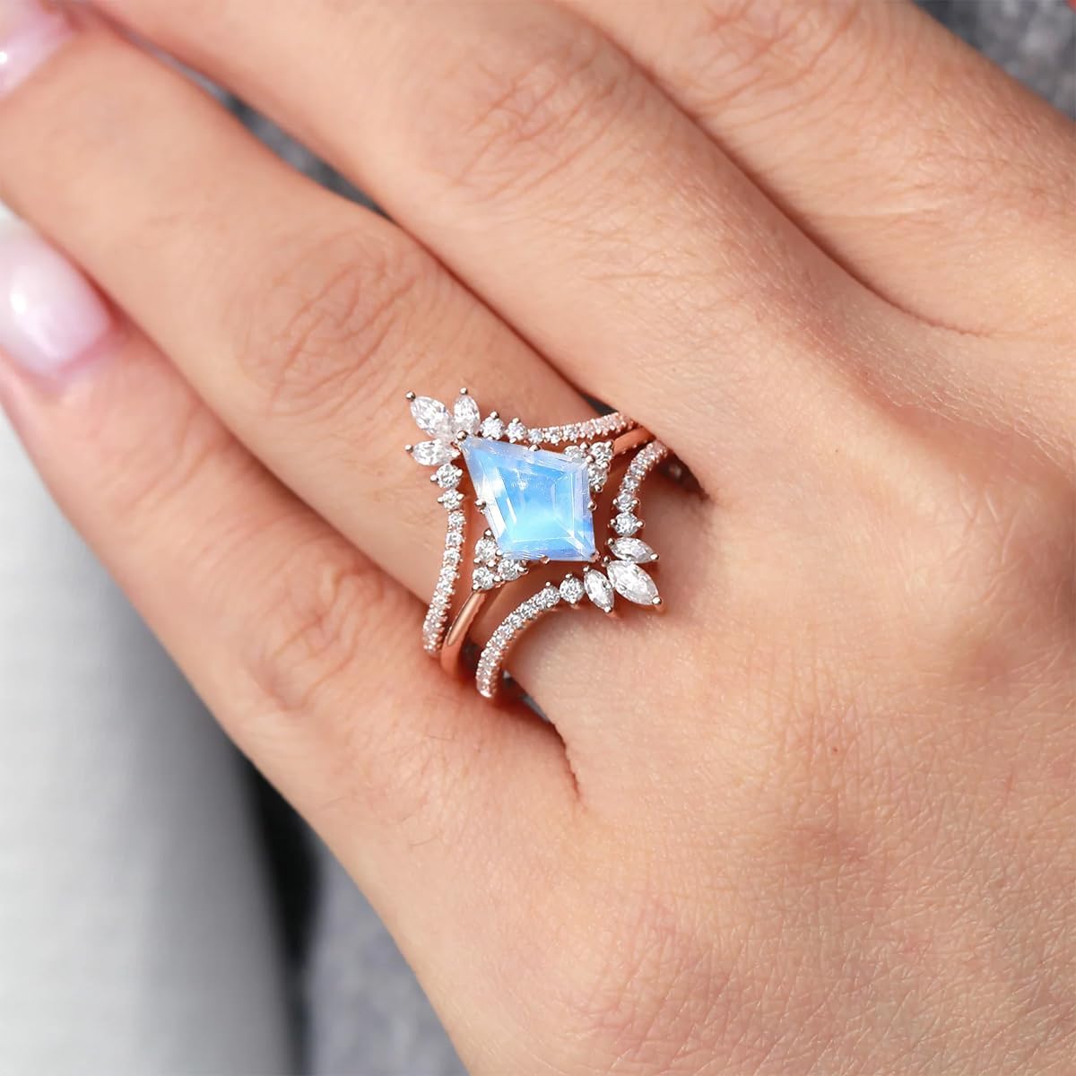 1.5ct/2ct Moonstone Wedding Ring Set - Kite Cut Moonstone Bridal Sets Wedding Rings White Yellow Rose 10K 14K 18K Gold Sterling Silver Gem Engagement Anniversary Promise Ring Set for Her