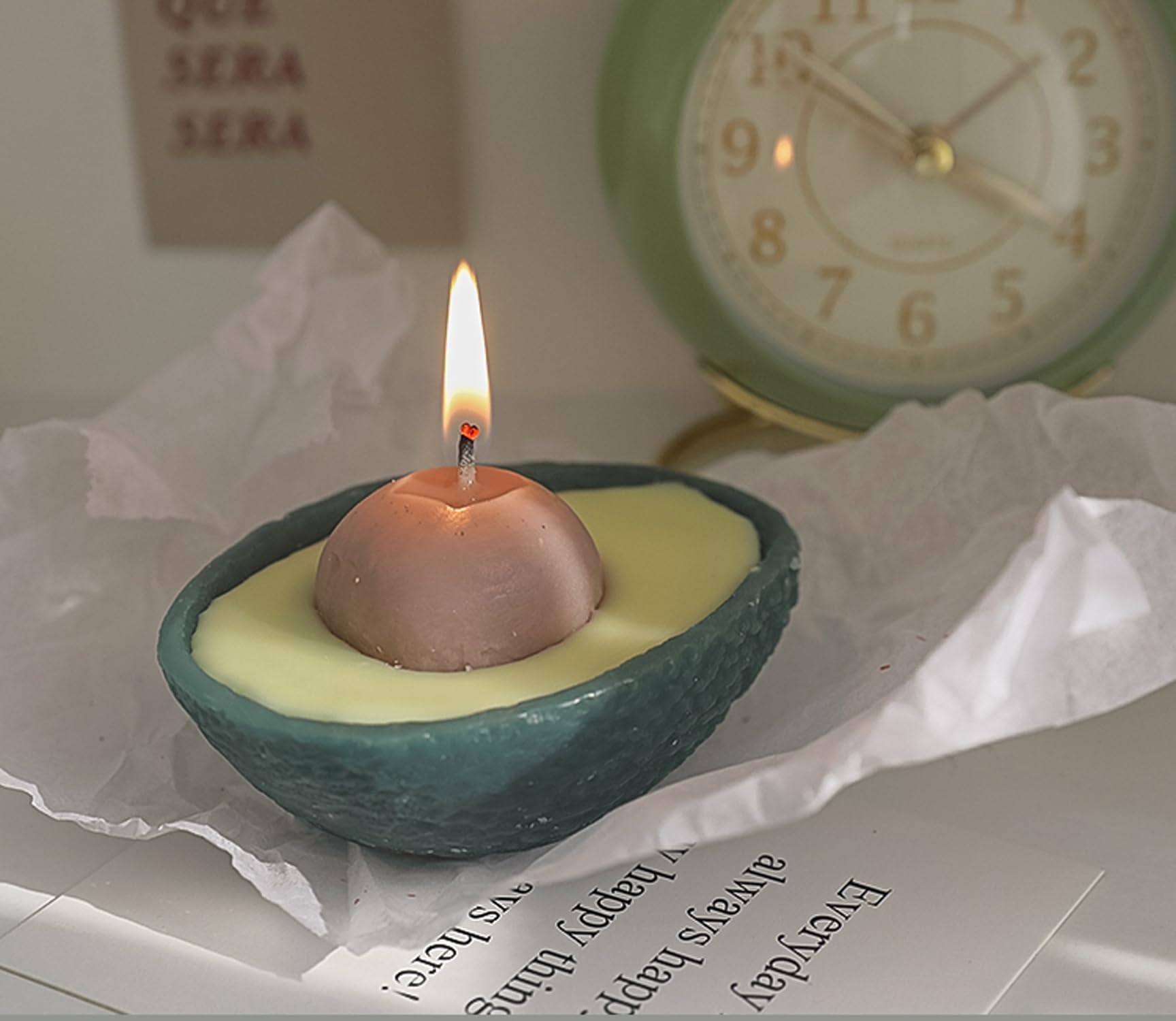 Avocado Shaped Scented Candle,90G Aroma Soy Wax Decorative Candle for Table Photo Prop Birthday,Prefect Gift for Meditation Stress Relief Mood Boosting Bath