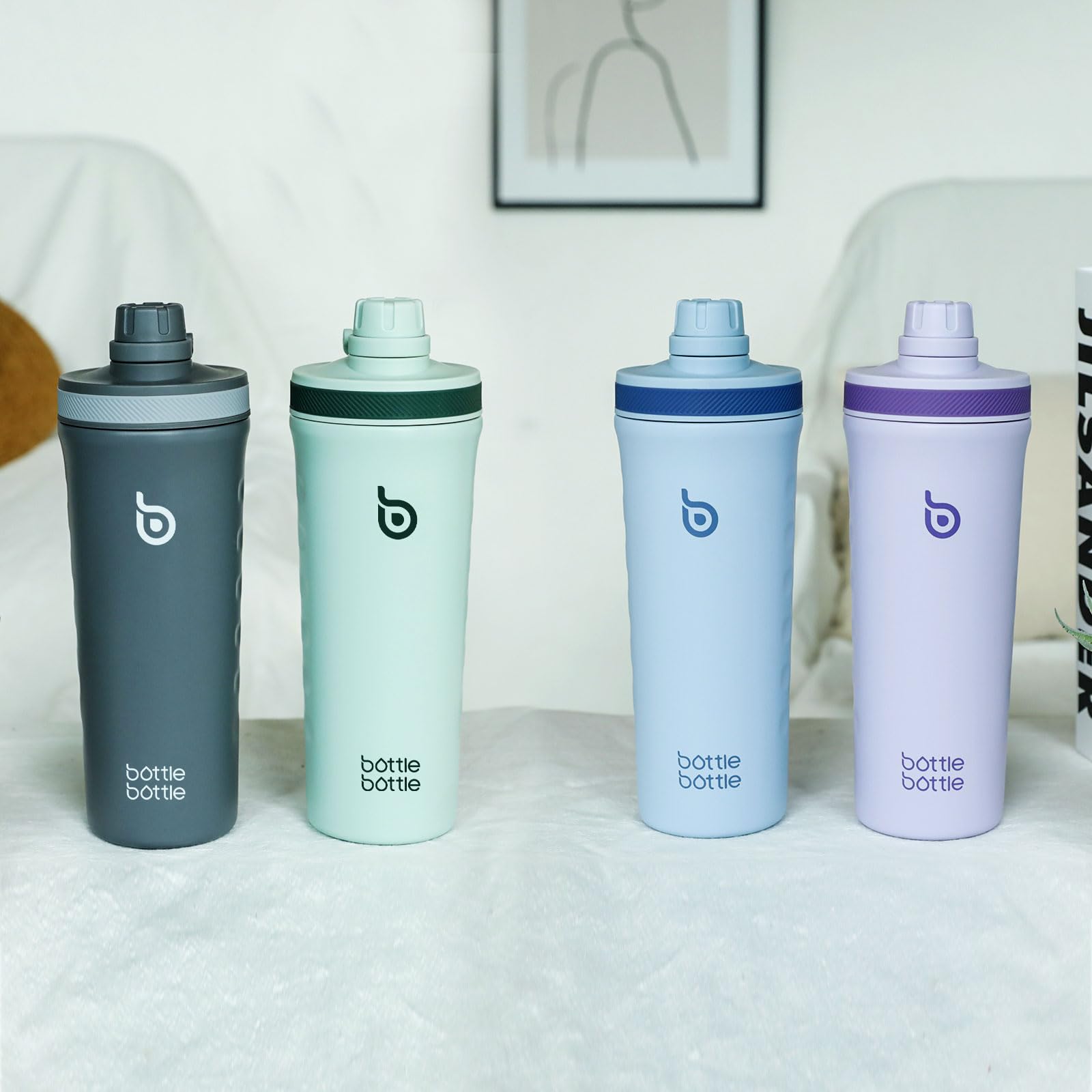 BOTTLE BOTTLE Bouteille shaker isolée de 26 oz avec fouet à fil Bouteille d'eau réutilisable en acier inoxydable pour le gym - Vert