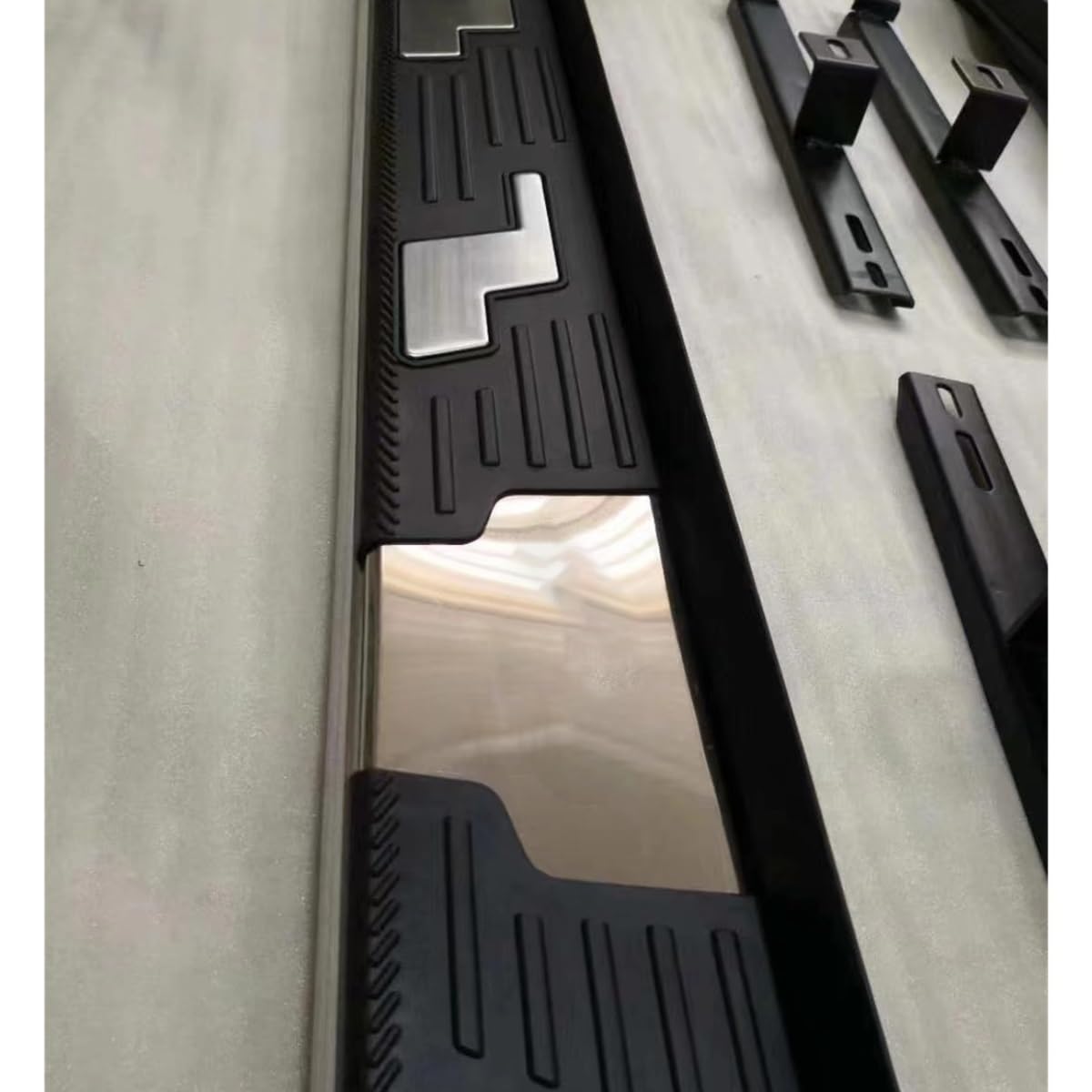 2 Pedane Pedane Laterali Pedale Nerf Bar Compatibile con Jeep Compass 2017-2023