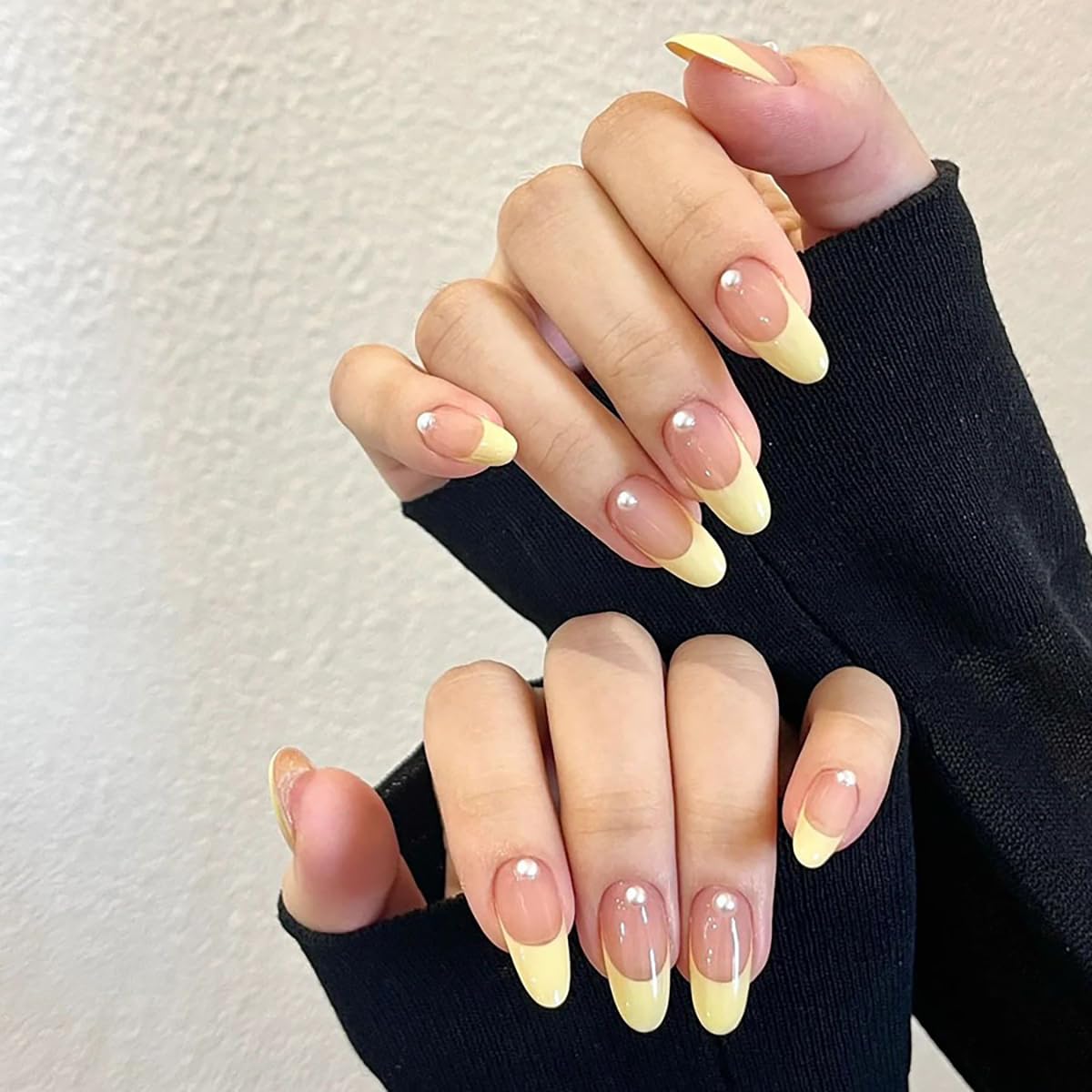 Fake Nails French Press on Nails Medium Long Bling Almond Tip Fake Nails Press Stick on Nails Glitter Glossy Nails Decoration DIY Artificial Nails for Women Girls