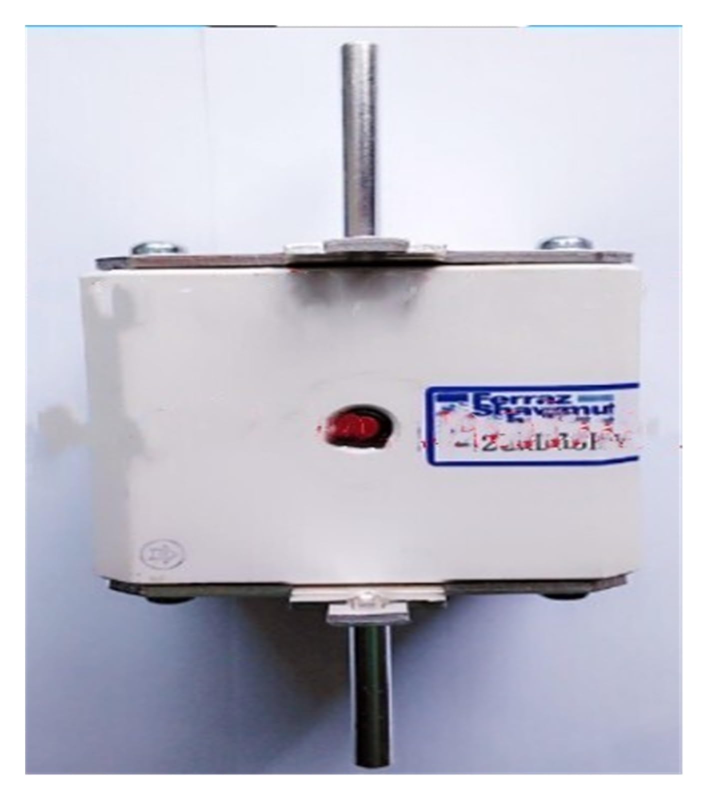 Fusibles PC72UD13C500PA pour stopper les surcharges et éviter les pannes