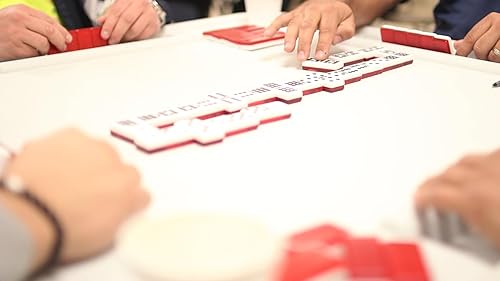 Miniatura 5 de Bene Casa Juego de dominó rojo doble nueve de alto brillo, incluye 55 dominó - Viene en una caja de almacenamiento de madera natural con acabado de