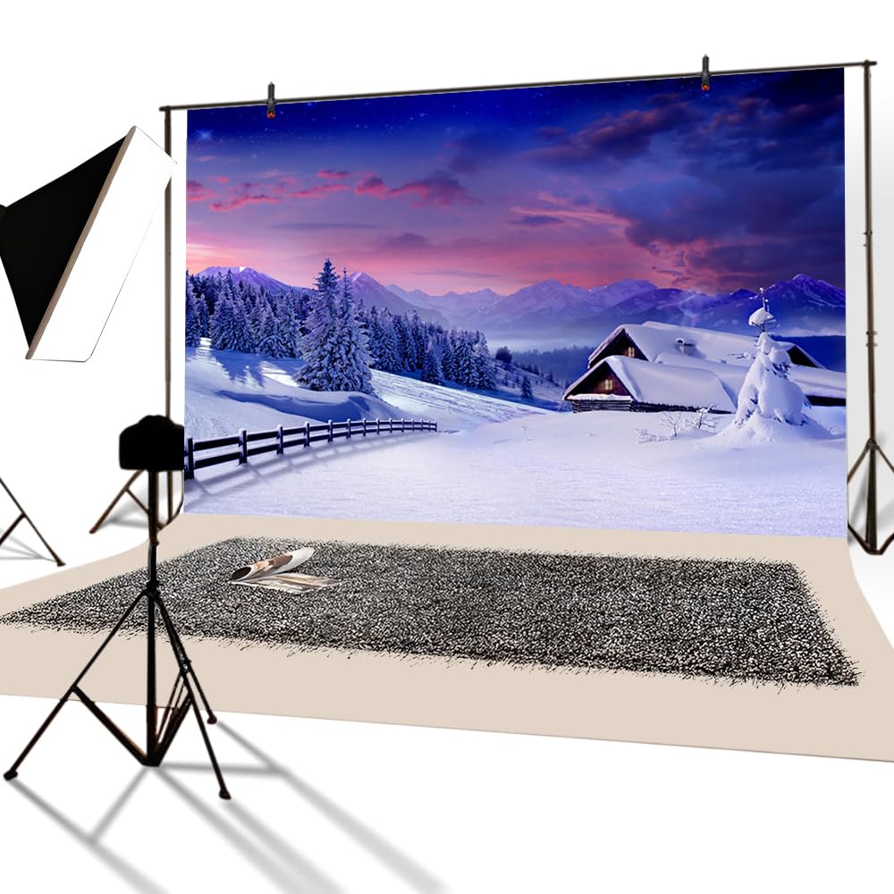 YongFoto 1,5x1m Toile de Fond Paysage Couvert Neige Montagne élégante Village Maison Arbres clôture en Bois Joyeux Noël d'hiver Fond Décors Studio Photo Video Fete Photographie Accesorios - 2