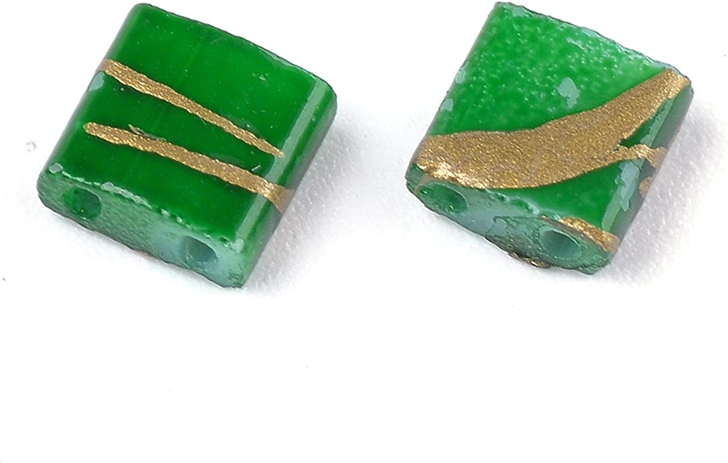 Craftdady 200Pcs 2-Hole Glass Seed Beads Flat Square Two Hole Carrier Beads Baking Paint Connector Beads for Multi-Strand Jewelry Bracelet Craft Making, Green, 5x4.4-5.5mm